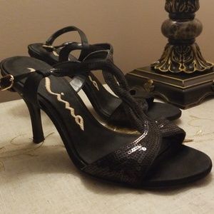 Black sequin dress heels